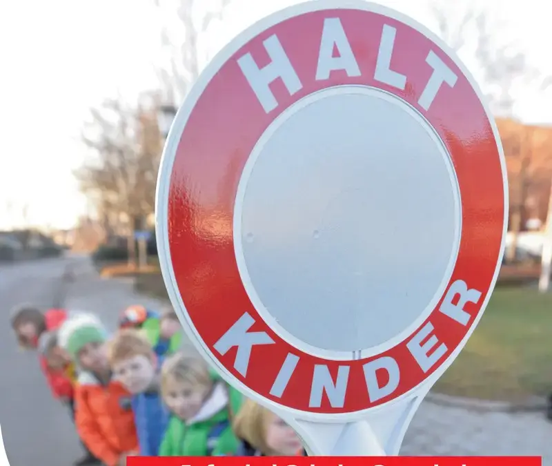Landstraßenplakat–Aktion Schulweghelfer/-Helferinnen GESUCHT!